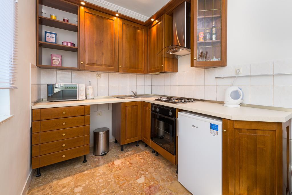 Garden Apartment Kaštela Δωμάτιο φωτογραφία